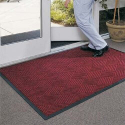 WaterHog Diamond Entrance Mat