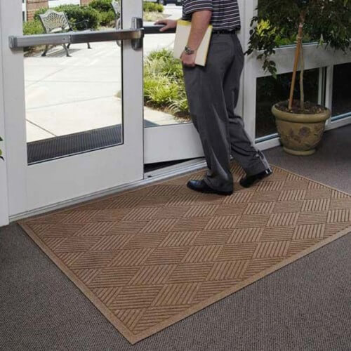WaterHog DiamondCommercial-Grade Entrance Mat Indoor/Out Quick Drying M+A 208 
